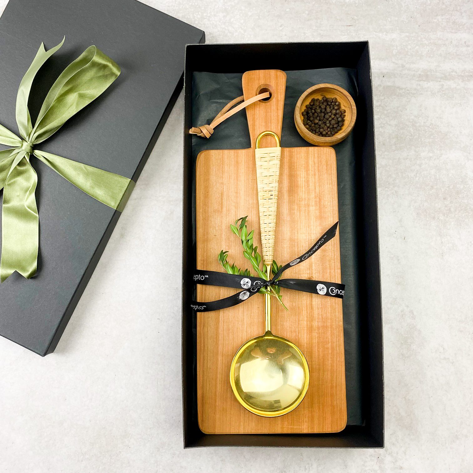CAJA TABLA NATIVA + CUCHARA NÓRDICA - Imagen 2