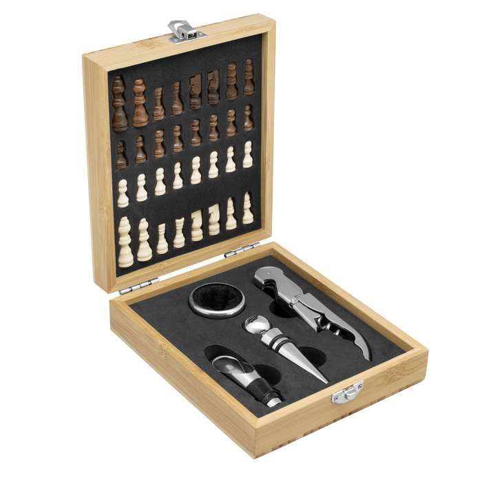 SET DE VINOS CON JUEGO DE AJEDREZ "CHESSY"