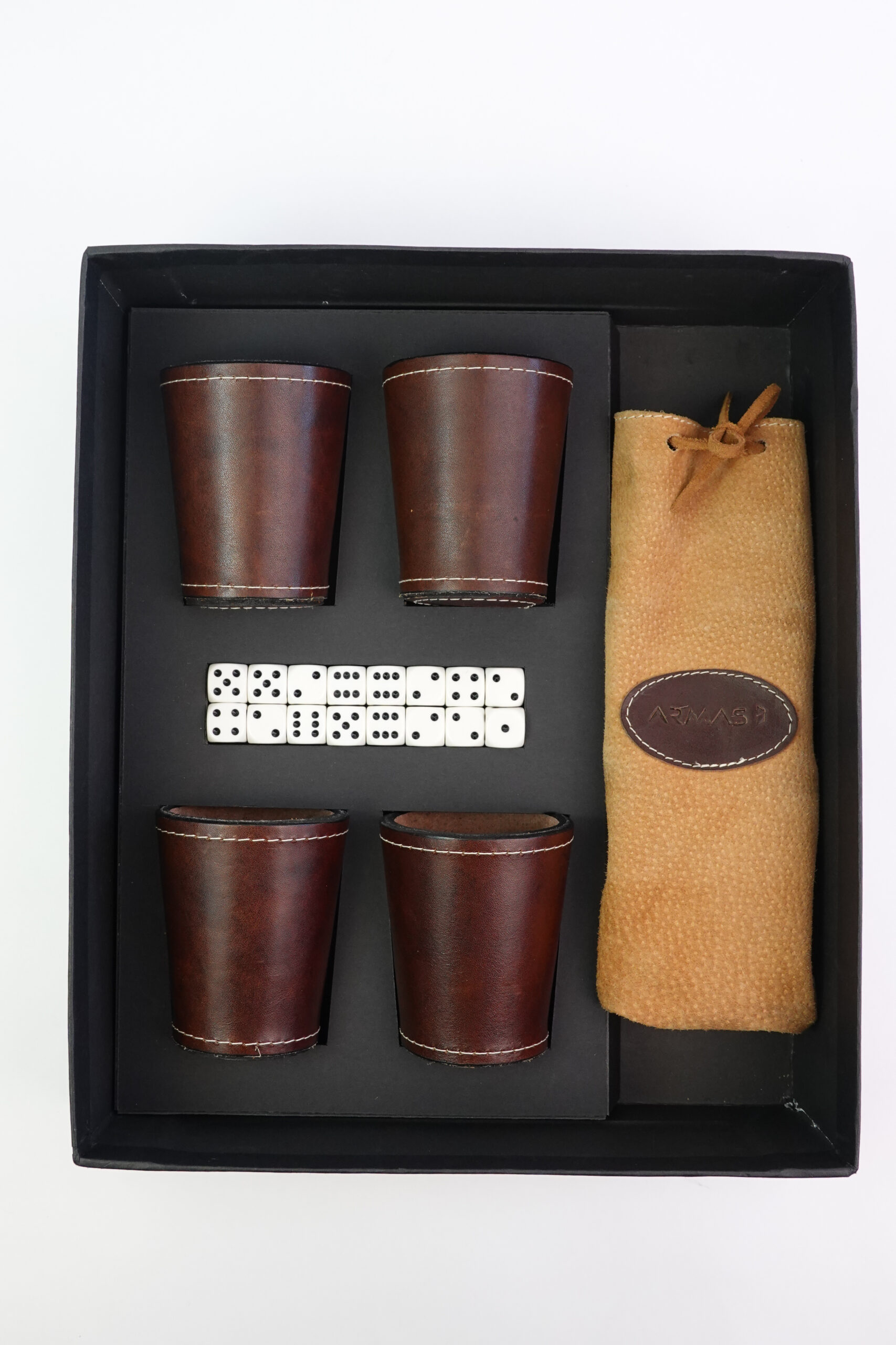 JUEGO CACHOS CUERO EN CAJA PREMIUM - Imagen 4